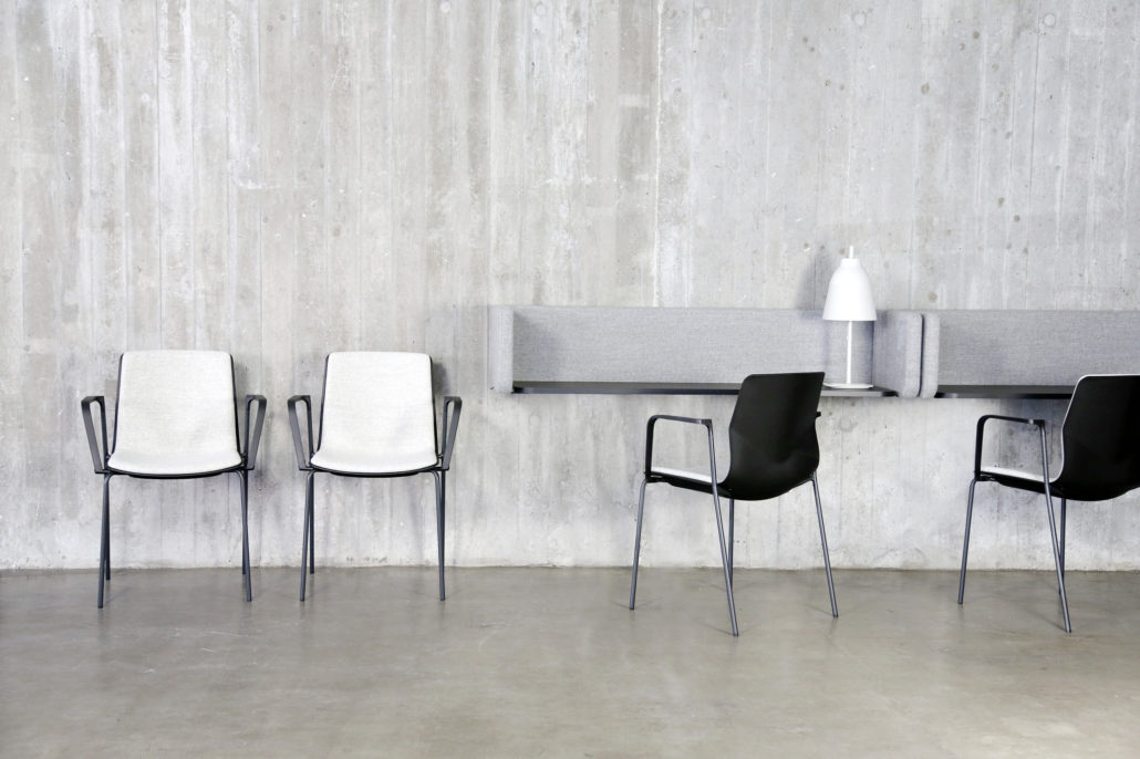 Four Design Stol Four Sure 44 PM Danielsen Four Design Stol Four Sure 44 PM Danielsen