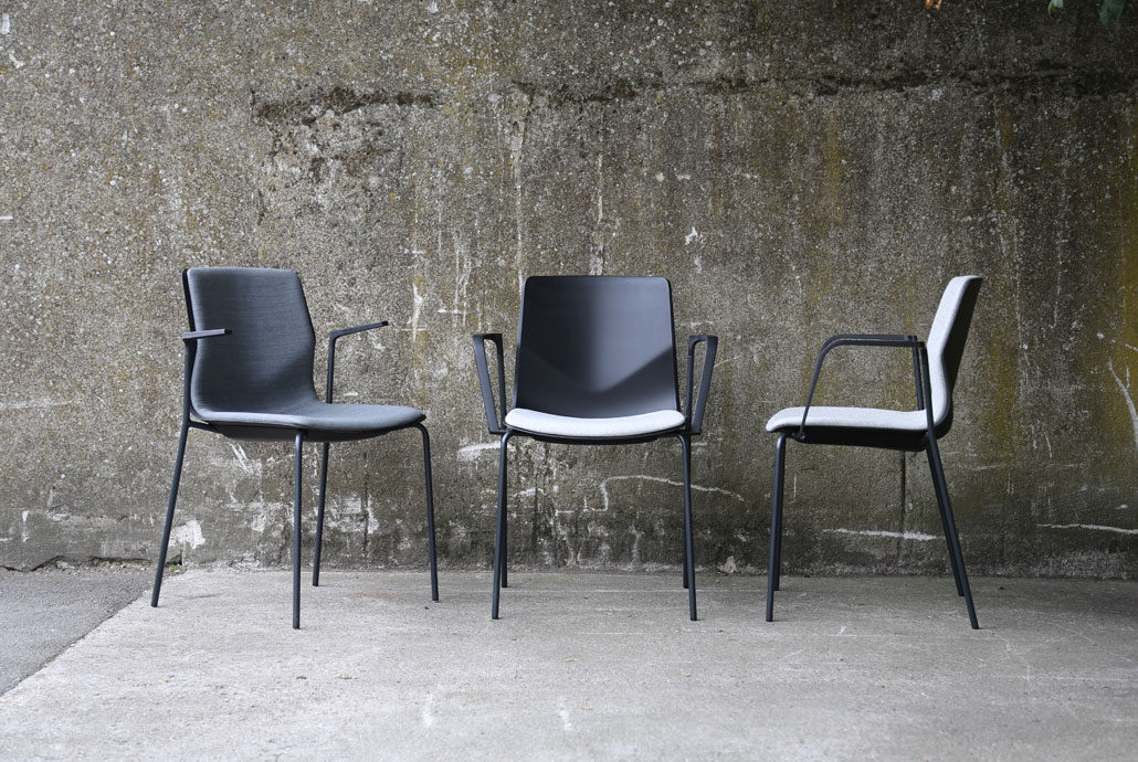 Four Design Stol Four Sure 44 PM Danielsen Four Design Stol Four Sure 44 PM Danielsen