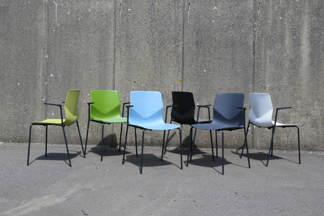 Four Design Stol Four Sure 44 PM Danielsen Four Design Stol Four Sure 44 PM Danielsen